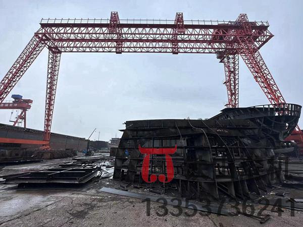 山東煙臺造船門式起重機(jī)廠家造船門式起重機(jī)誠信為本、質(zhì)量為生
